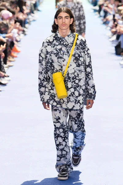 Look 52